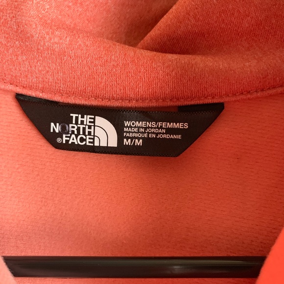 Women’s north face 1/4 zip long sleeve shirt - Picture 4 of 4